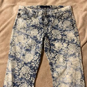 Rock & Republic floral bleach washed jeans